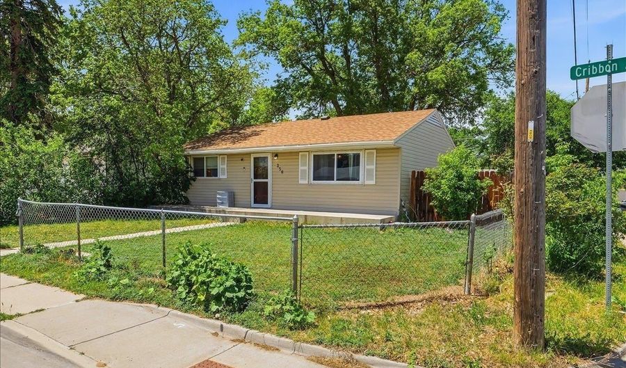 256 CRIBBON Ave, Cheyenne, WY 82007 - 2 Beds, 1 Bath