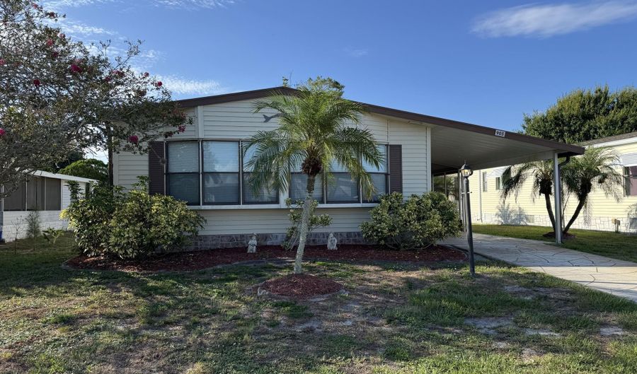905 Dogwood Dr, Barefoot Bay, FL 32976 - 2 Beds, 2 Bath