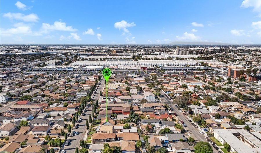 657 S Sadler Ave, East Los Angeles, CA 90022 - 2 Beds, 1 Bath