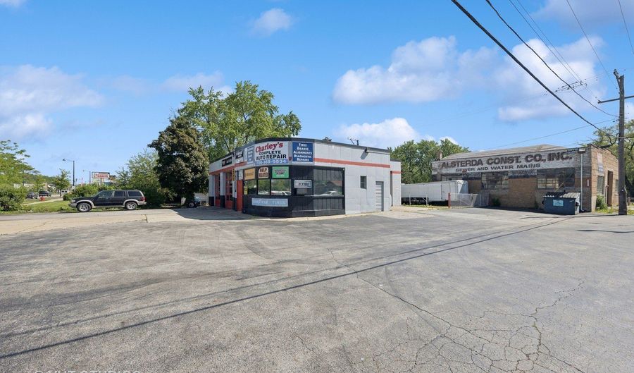 11849 S Pulaski Rd, Alsip, IL 60803 - 0 Beds, 0 Bath