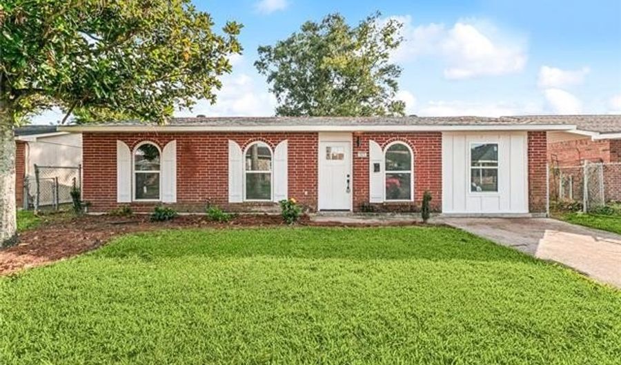 325 DOME Dr, Avondale, LA 70094 - 3 Beds, 2 Bath