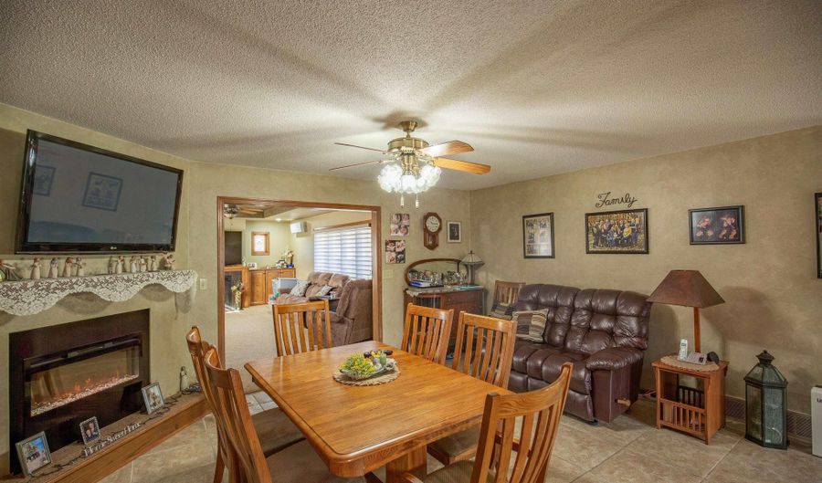 122 Parkside Dr, Algona, IA 50511 - 3 Beds, 2 Bath