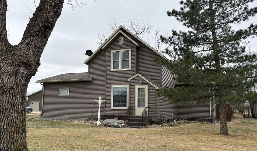 237 S Paul St, Appleton, MN 56208 - 3 Beds, 2 Bath