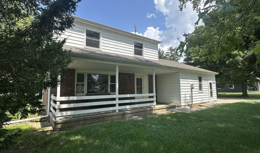 5668 W 250 S, Anderson, IN 46011 - 3 Beds, 2 Bath