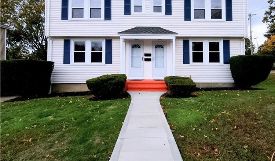 1 Shangri-La Ln, Middletown, RI 02842 - 4 Beds, 2 Bath