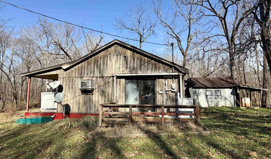 9359 45 Hwy, Bethel Springs, TN 38315 - 1 Beds, 1 Bath
