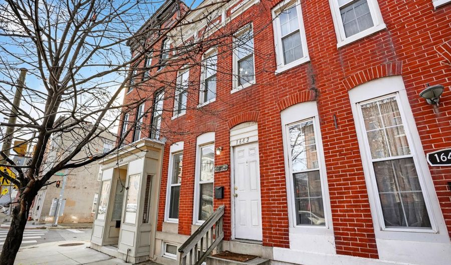 1642 S HANOVER St, Baltimore, MD 21230 - 2 Beds, 3 Bath