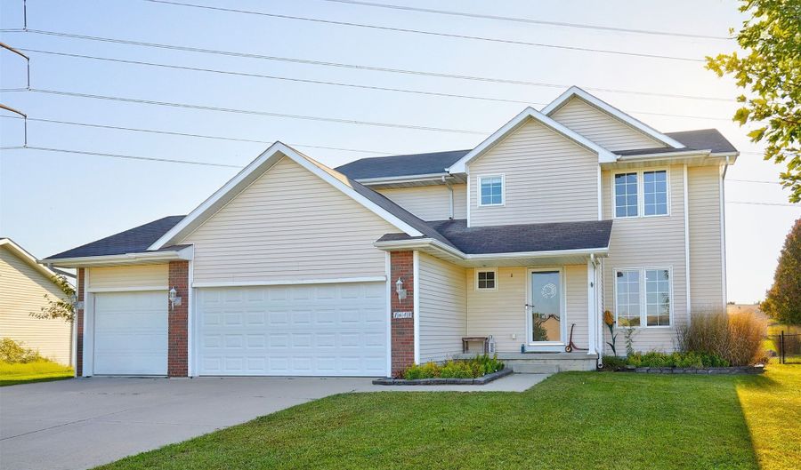 1643 Rutherford Ct SW, Altoona, IA 50009 - 4 Beds, 3 Bath