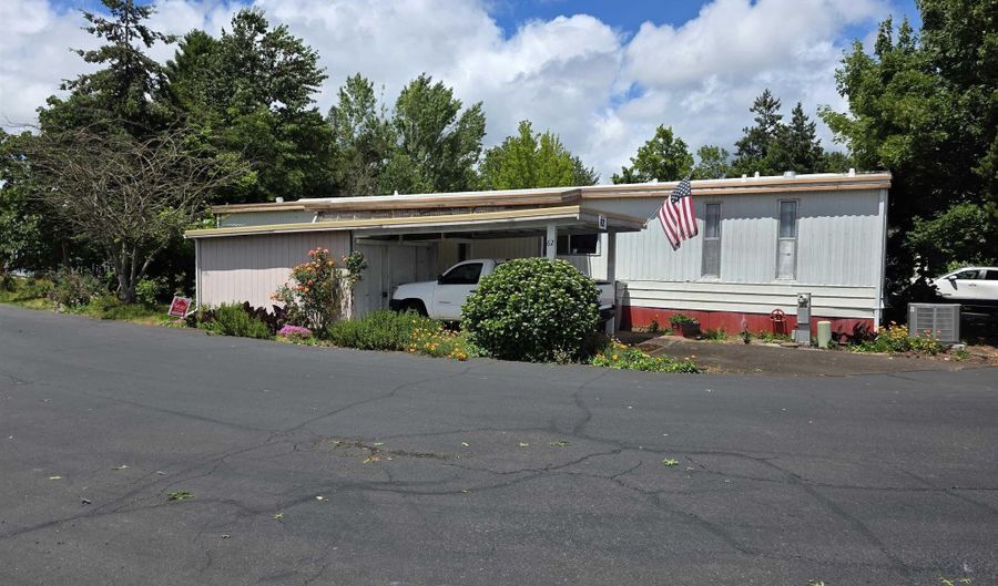 1905 Waverly Dr SE 62, Albany, OR 97322 - 2 Beds, 2 Bath