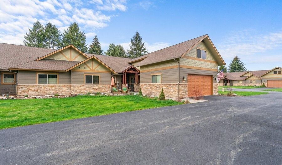 74 Bellflower Ct, Blanchard, ID 83804 - 2 Beds, 4 Bath
