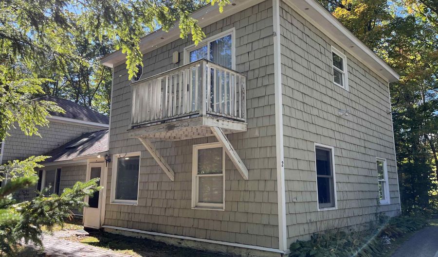2 Whispering Brook Rd, Bartlett, NH 03812 - 3 Beds, 2 Bath