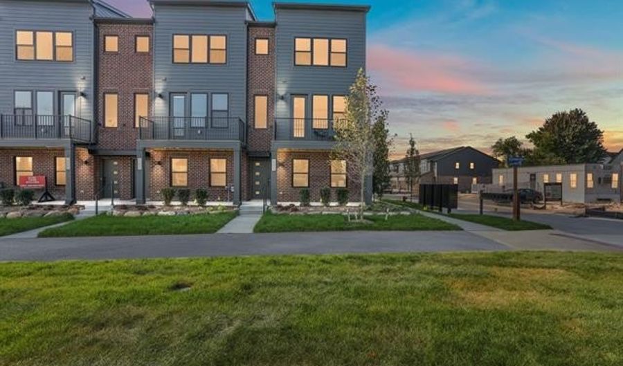 2144 Evergreen Ln 53, Ann Arbor, MI 48103 - 2 Beds, 3 Bath