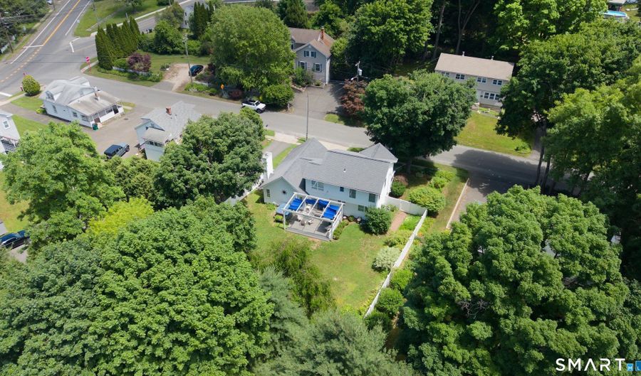 2- B Topstone Dr, Bethel, CT 06801 - 3 Beds, 3 Bath