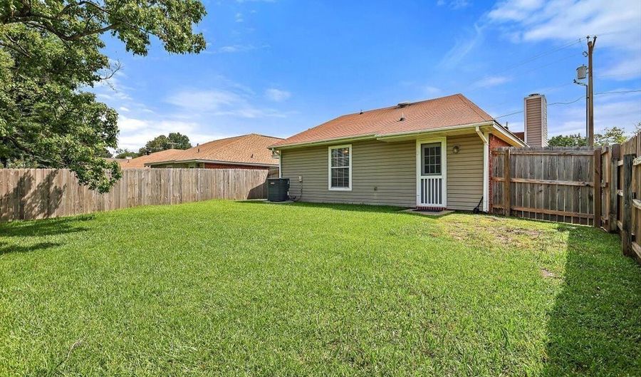 139 Eagle Dr, Brandon, MS 39047 - 2 Beds, 1 Bath