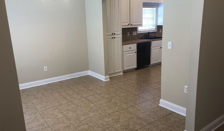261 Jacks Pl, Brandon, MS 39047 - 3 Beds, 2 Bath