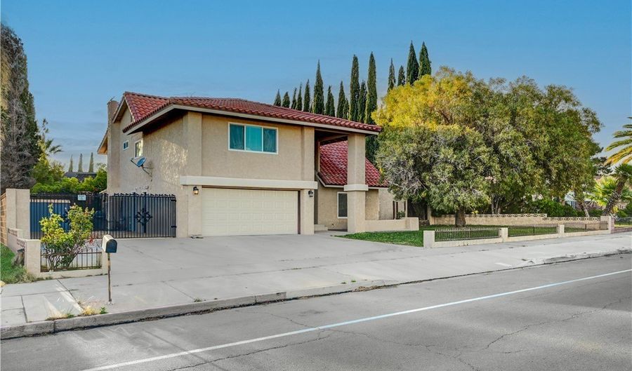1546 Georgia Ave, Boulder City, NV 89005 - 4 Beds, 4 Bath