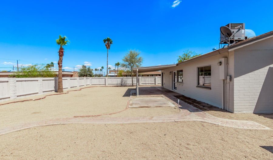 816 E SAGUARO St, Casa Grande, AZ 85122 - 3 Beds, 2 Bath