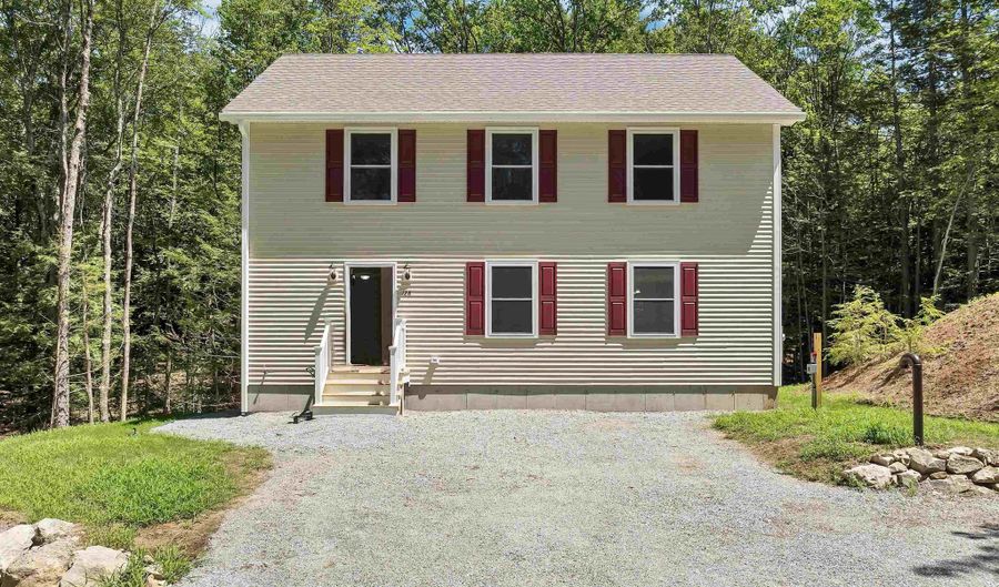 128 Onset Rd, Bennington, NH 03442 - 3 Beds, 3 Bath