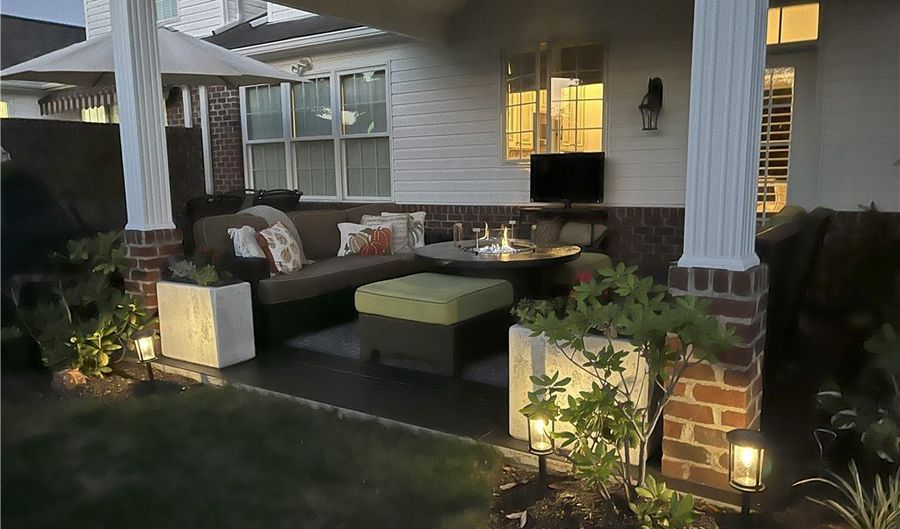 4502 Senate Ct, Adams Twp., PA 16059 - 3 Beds, 3 Bath