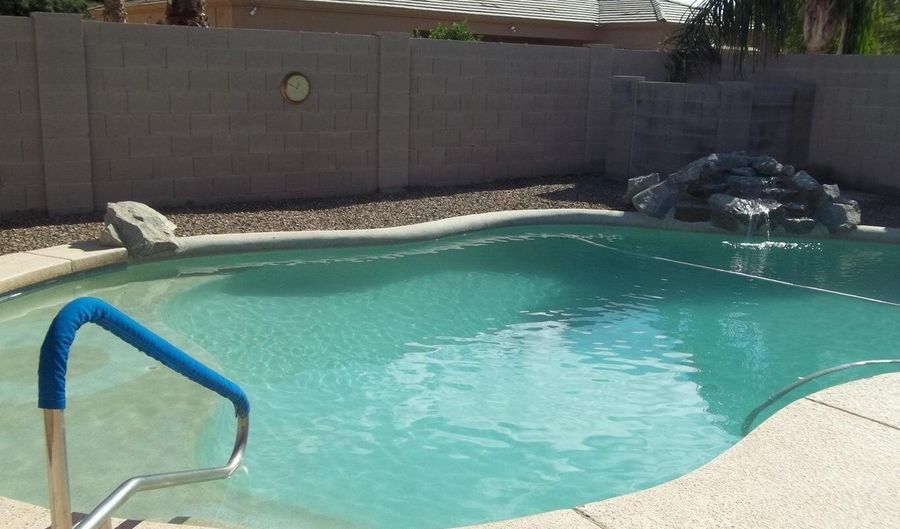 2037 E Riviera Dr, Chandler, AZ 85249 - 4 Beds, 2 Bath