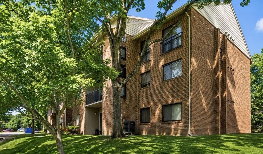 304- F HILLTOP Ln, Annapolis, MD 21403 - 2 Beds, 2 Bath