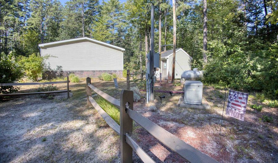 33 Blueberry Rd, Ossipee, NH 03814 - 3 Beds, 2 Bath