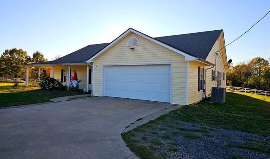 80 N 4160 Rd, Antlers, OK 74523 - 3 Beds, 2 Bath