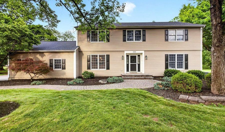 100 KNICKERBOCKER Dr, Belle Mead, NJ 08502 - 5 Beds, 3 Bath