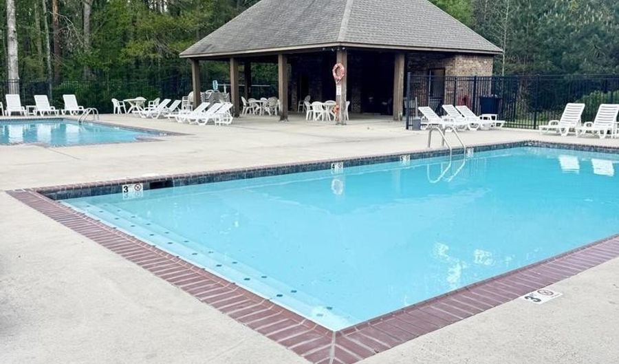 987 Filmore Dr, Brandon, MS 39042 - 3 Beds, 2 Bath