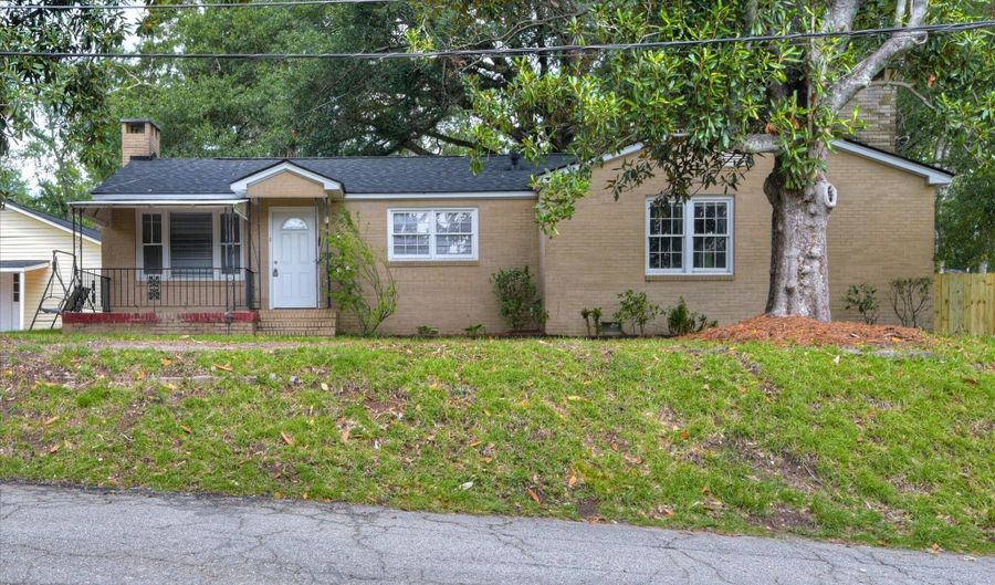 323 Sally Dr, Augusta, GA 30907 - 3 Beds, 2 Bath