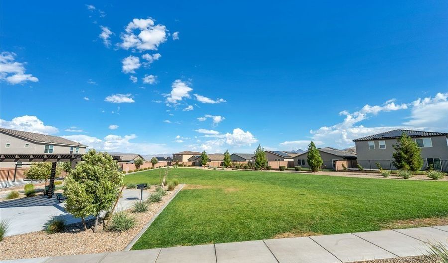 840 Turtleback Falls Ave, Indian Springs, NV 89018 - 3 Beds, 2 Bath