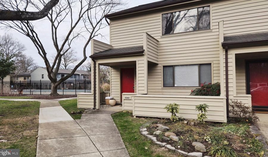 1041 CEDAR RIDGE Ct, Annapolis, MD 21403 - 3 Beds, 3 Bath