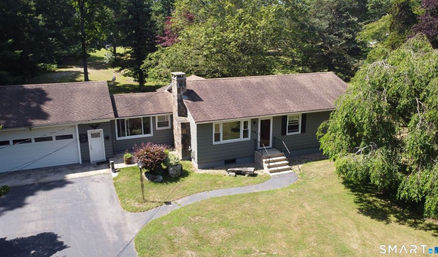 234 Airline Rd, Clinton, CT 06413 - 3 Beds, 2 Bath