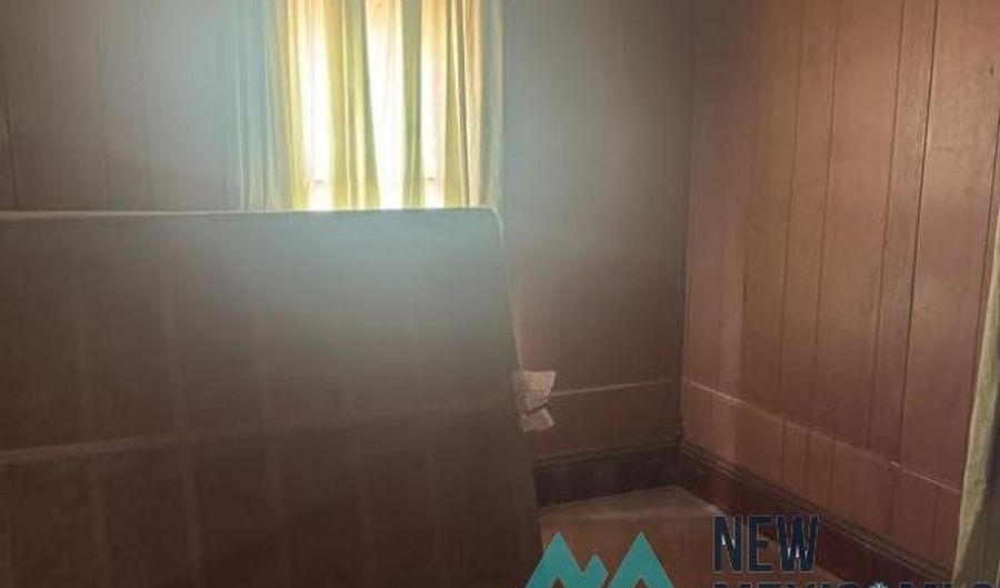 317 W Dallas Ave, Artesia, NM 88210 - 3 Beds, 1 Bath
