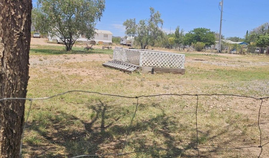 2078 S Kentucky St, Bisbee, AZ 85603 - 2 Beds, 2 Bath