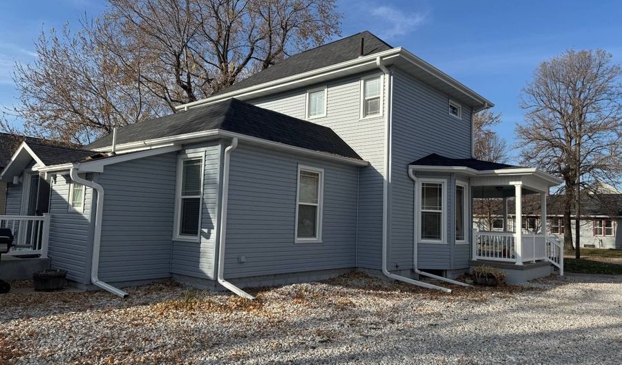 307 W Fairview St, Albion, NE 68620 - 3 Beds, 2 Bath