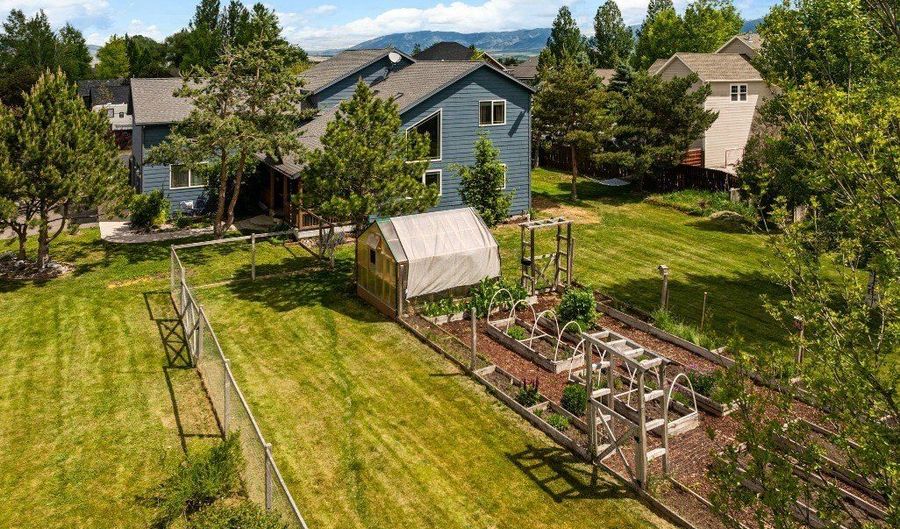 194 4 Dot Ln, Belgrade, MT 59714 - 5 Beds, 4 Bath