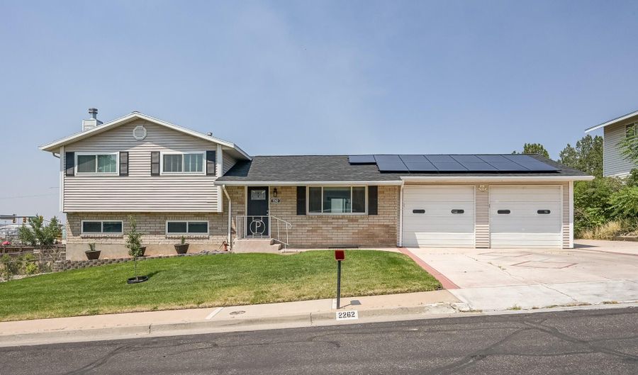 2262 W Skyview Dr, Cedar City, UT 84720 - 3 Beds, 2 Bath