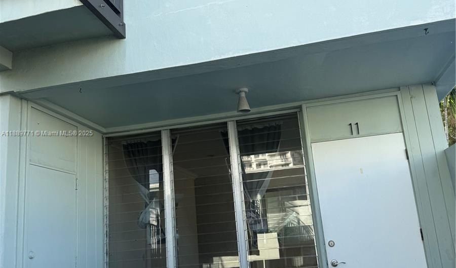 1070 98th St 11, Bay Harbor Islands, FL 33154 - 1 Beds, 1 Bath