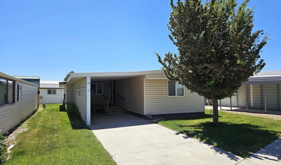 1414 Parke Vw 13, Burley, ID 83318 - 2 Beds, 1 Bath