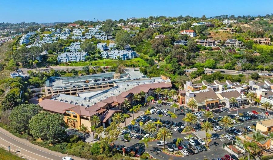 964 Intrepid Ct, Del Mar, CA 92014 - 2 Beds, 3 Bath