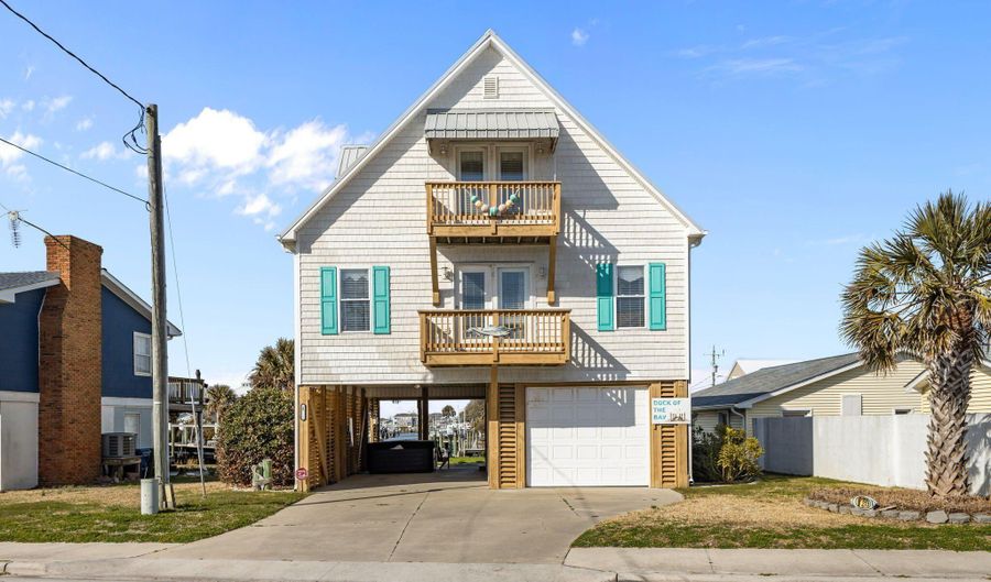 215 E Ft Macon Rd, Atlantic Beach, NC 28512 - 2 Beds, 2 Bath
