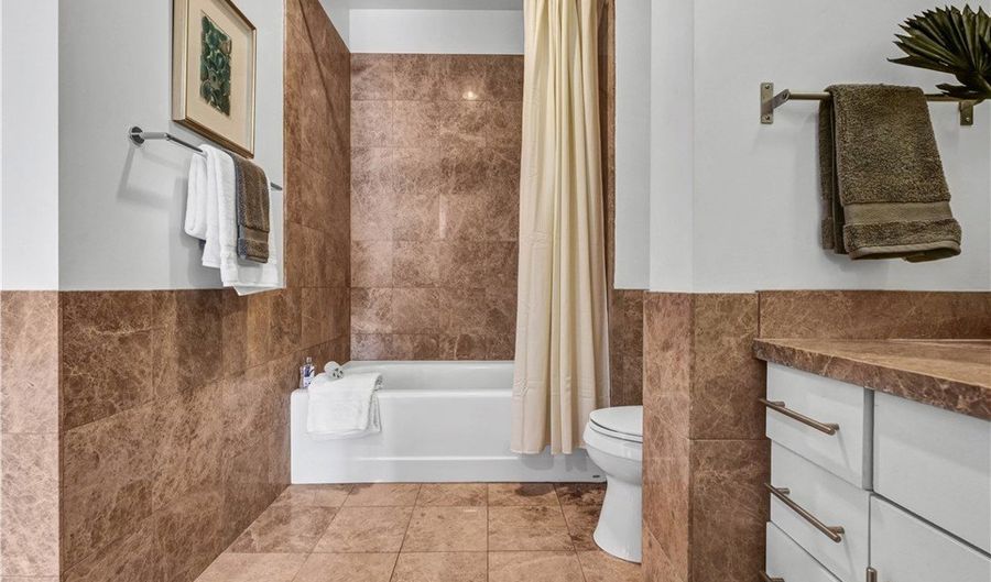 3223 W 6th 312, Los Angeles, CA 90020 - 1 Beds, 1 Bath