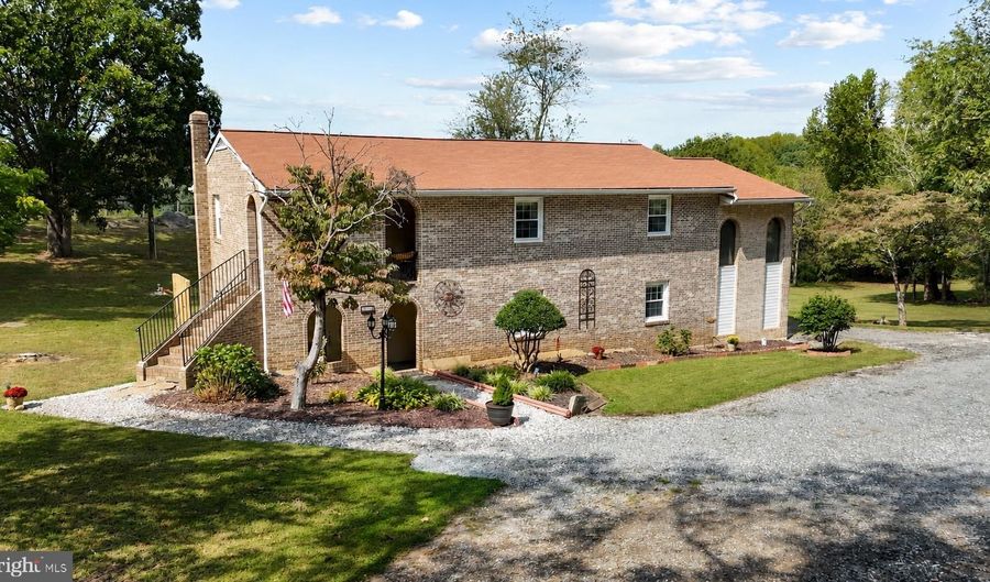 505 VIEWTOWN, Amissville, VA 20106 - 4 Beds, 2 Bath