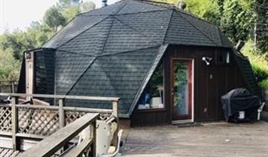 827 Valencia Rd, Aptos, CA 95003 - 2 Beds, 2 Bath