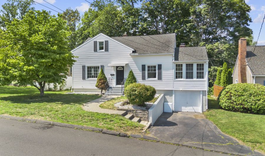 157 Moody St, Bristol, CT 06010 - 3 Beds, 2 Bath