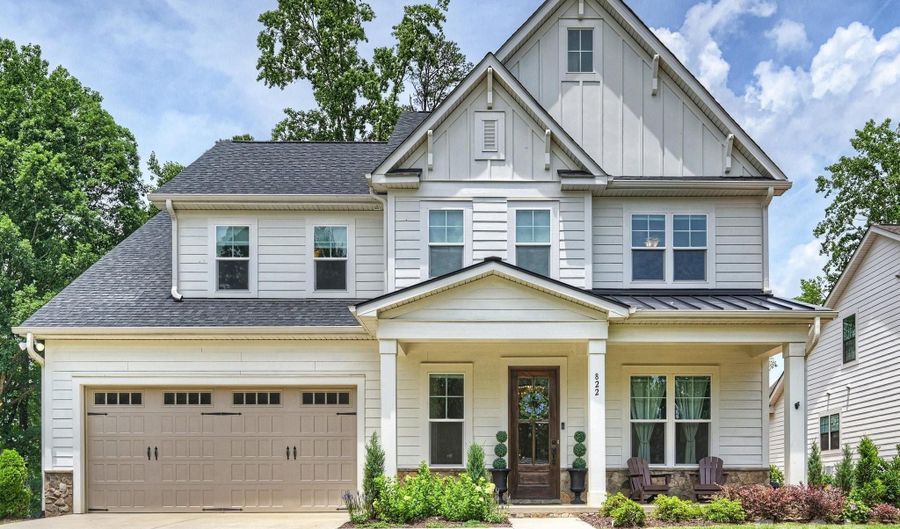 822 River Oaks Ln, Charlotte, NC 28226 - 5 Beds, 4 Bath