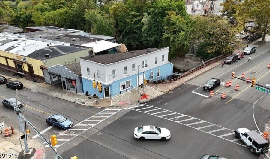 75 Mill Street 2nd Fl 2, Belleville, NJ 07109 - 3 Beds, 1 Bath