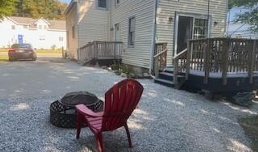 48 Sixteenth St, Bangor, ME 04401 - 3 Beds, 0 Bath