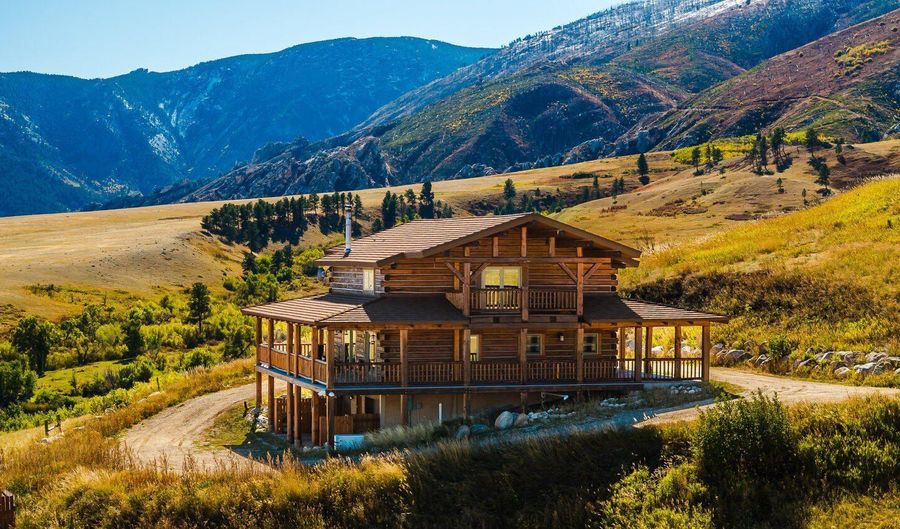 71 Lower Hideaway Ln, Big Horn, WY 82833 - 2 Beds, 3 Bath